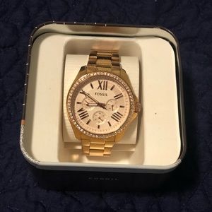 Beautiful Women Fossil Watch from Fossil!